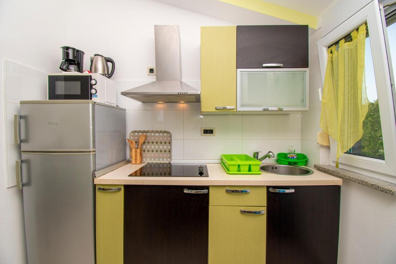 Apartments With Pool In Pula,Croatia Εξωτερικό φωτογραφία